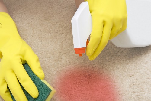 Window cleaning service for properties in SW7